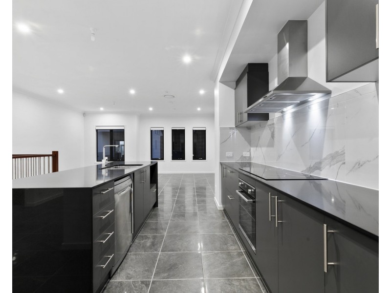 4/285 Main Road, Wellington Point QLD 4160