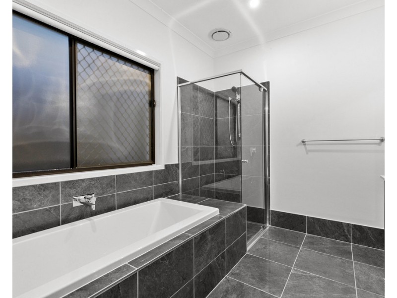 4/285 Main Road, Wellington Point QLD 4160