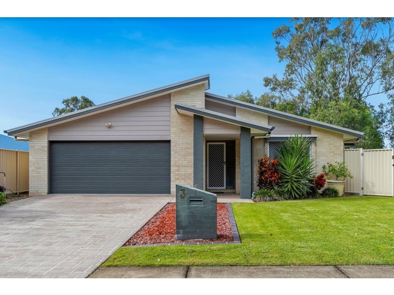 3 Jerrys Place, Thornlands QLD 4164