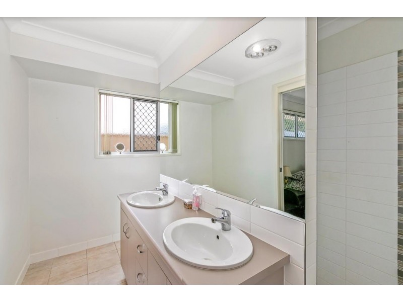 3 Jerrys Place, Thornlands QLD 4164