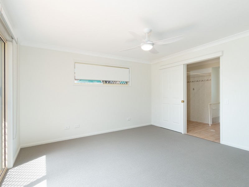 7 Admiral Court, Birkdale QLD 4159