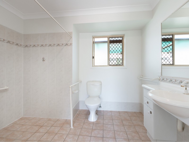 7 Admiral Court, Birkdale QLD 4159