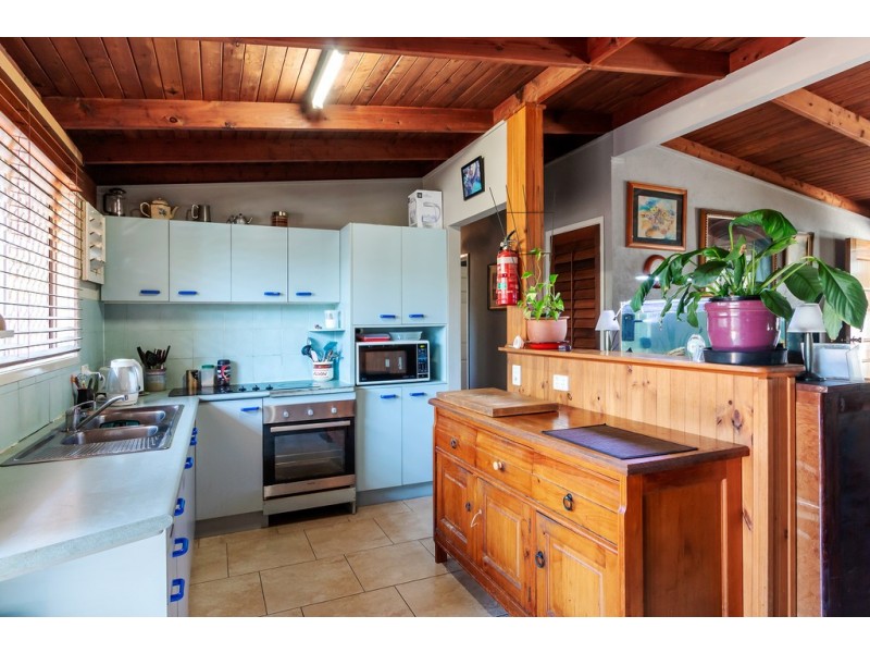 15 Amaryllis Street, Alexandra Hills QLD 4161