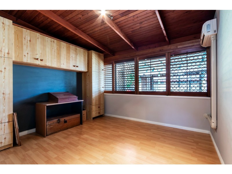 15 Amaryllis Street, Alexandra Hills QLD 4161