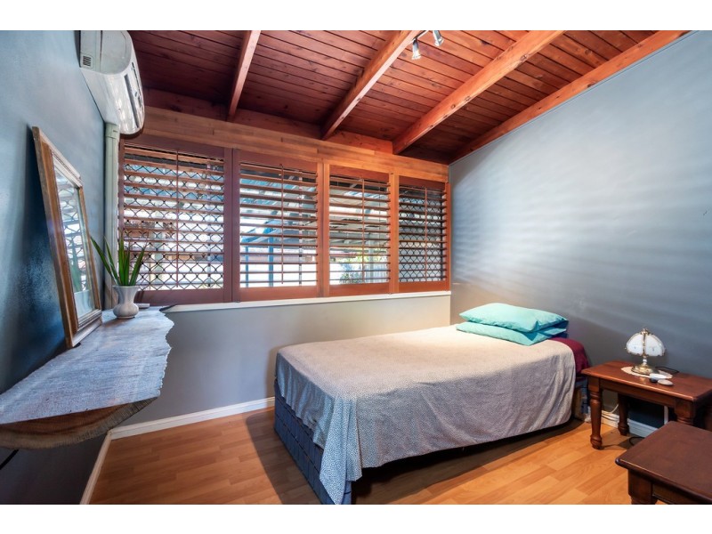 15 Amaryllis Street, Alexandra Hills QLD 4161