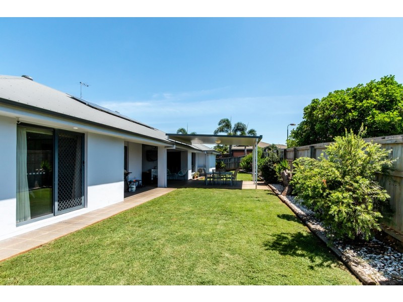 48 Aquila Street, Redland Bay QLD 4165