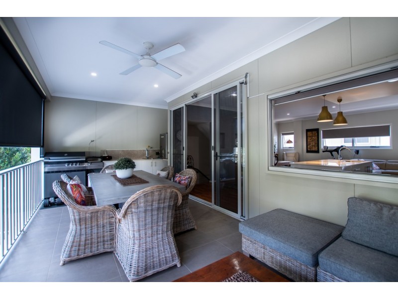 6/18 Bainbridge Street, Ormiston QLD 4160