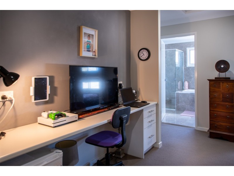 6/18 Bainbridge Street, Ormiston QLD 4160