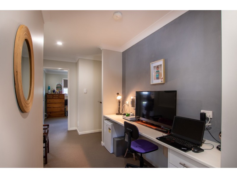 6/18 Bainbridge Street, Ormiston QLD 4160