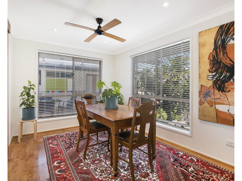 8 Cowley Street, Ormiston QLD 4160