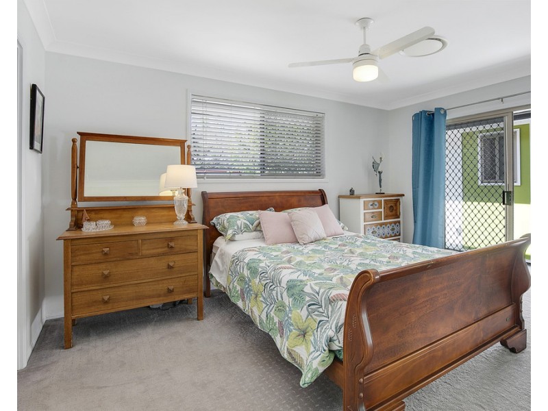 8 Cowley Street, Ormiston QLD 4160