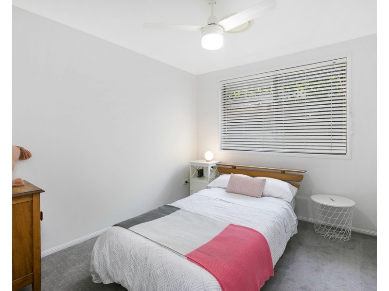 8 Cowley Street, Ormiston QLD 4160