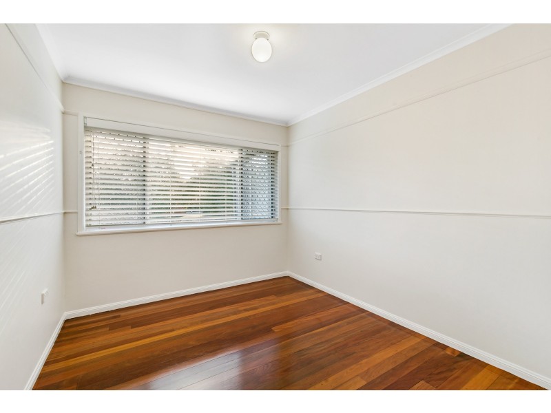 32 Charles Canty Drive, Wellington Point QLD 4160