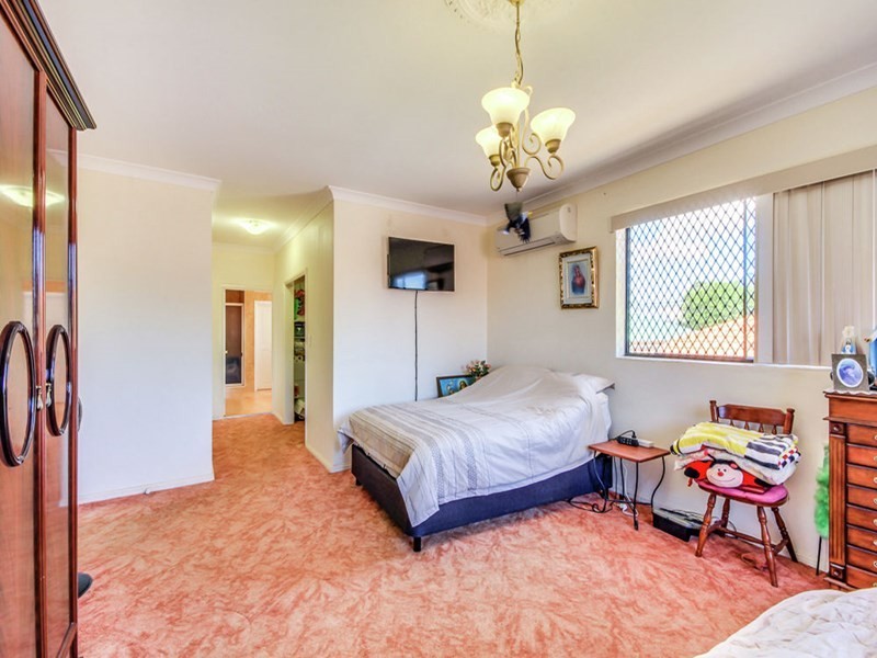 4 Karen Street, Cleveland QLD 4163