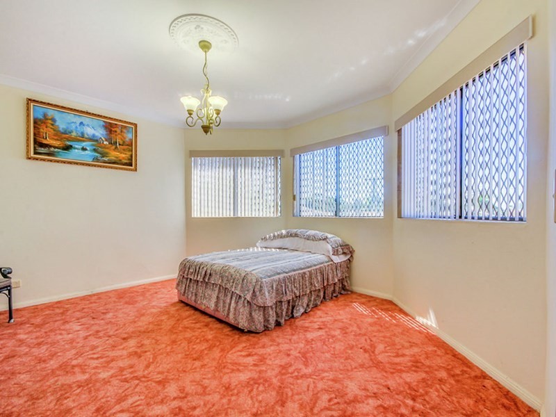 4 Karen Street, Cleveland QLD 4163