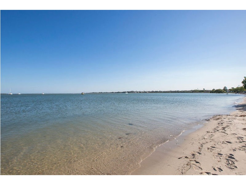 7 Eagle Street, Victoria Point QLD 4165