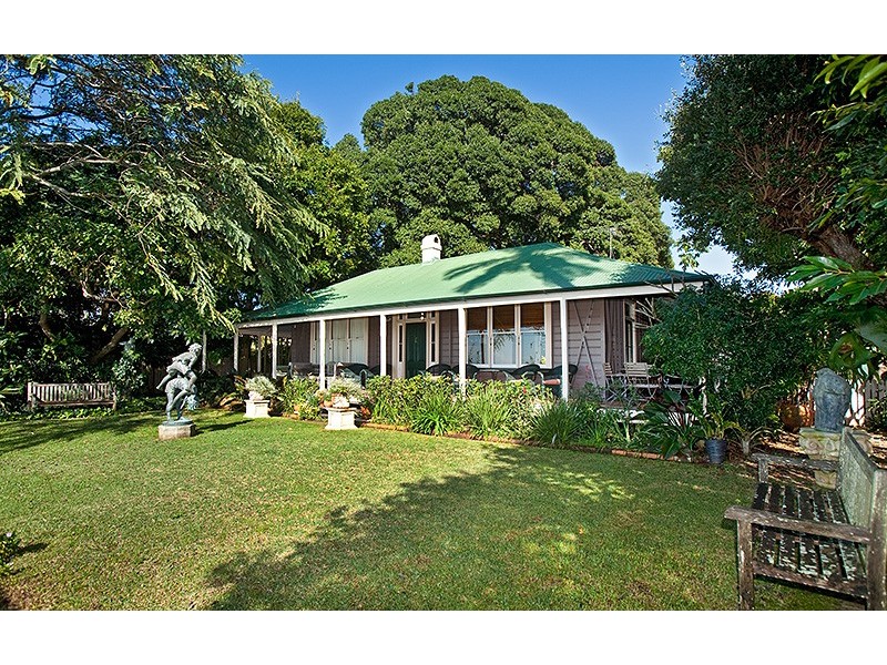 207 Main Road, Wellington Point QLD 4160