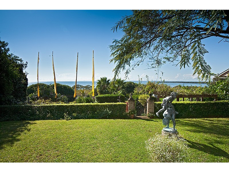 207 Main Road, Wellington Point QLD 4160