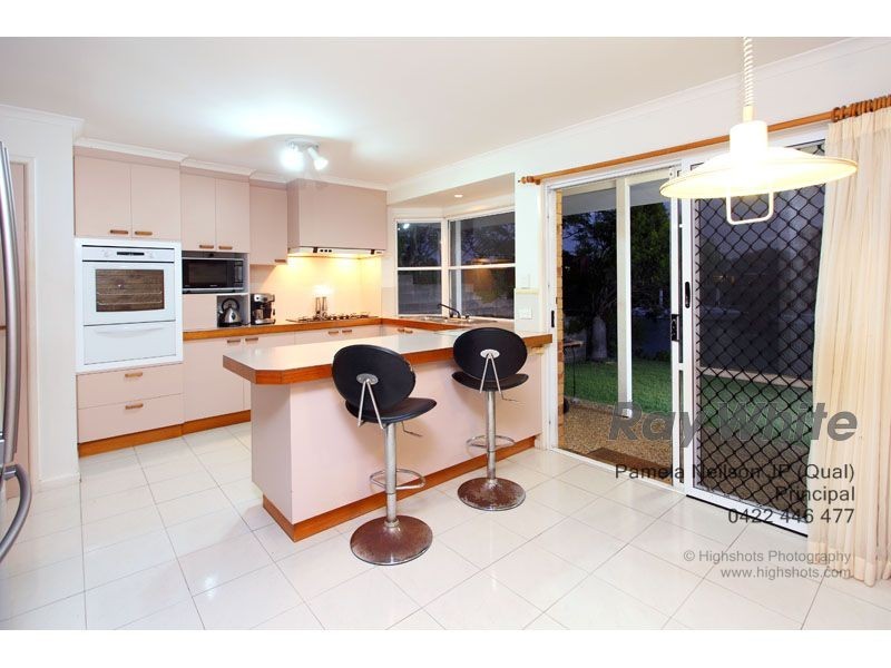21 Compass Court, Raby Bay QLD 4163
