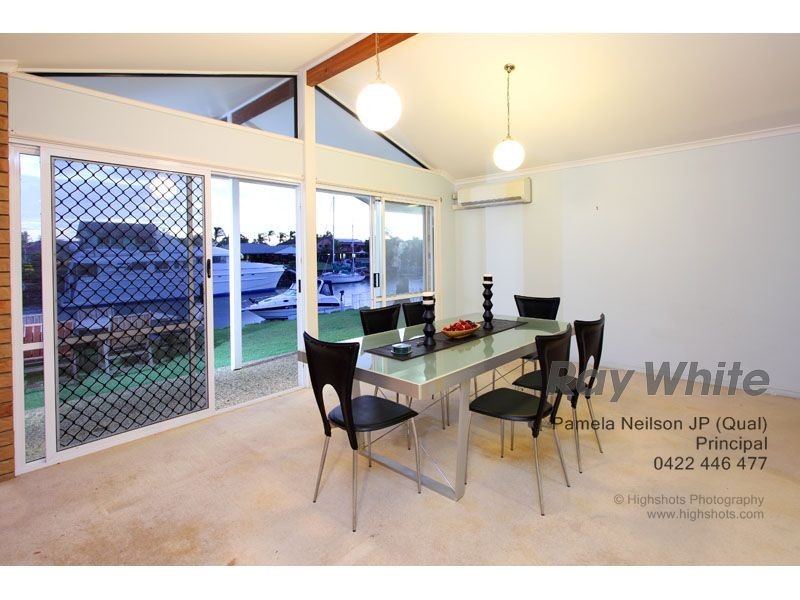 21 Compass Court, Raby Bay QLD 4163