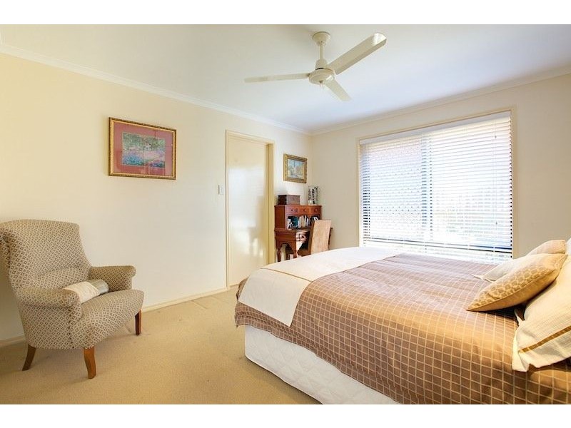11 Baythorn Drive, Thornlands QLD 4164