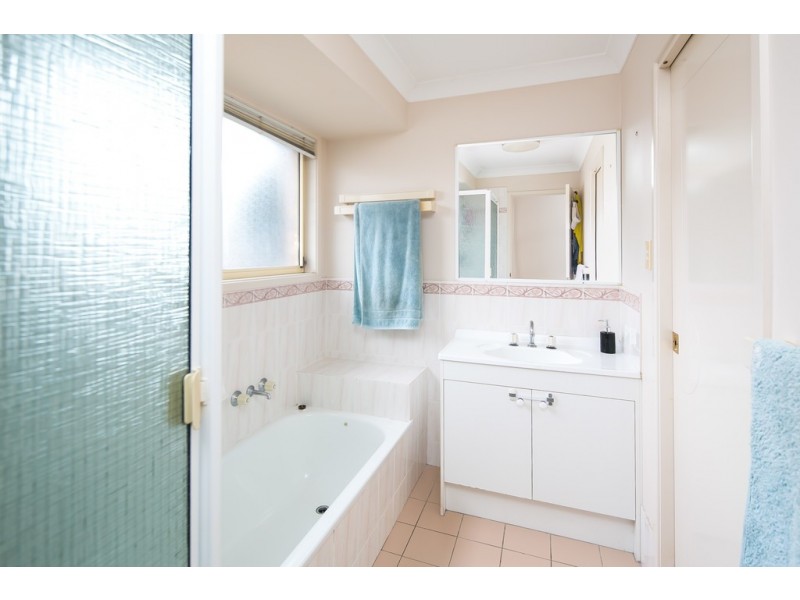 17 Paige Court, Wellington Point QLD 4160