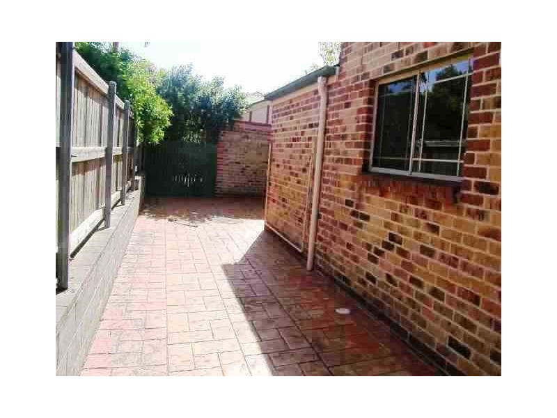 2/97 Wynyard Street, Cleveland QLD 4163