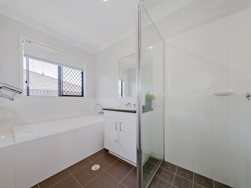 21 Crestlea Street, Victoria Point QLD 4165