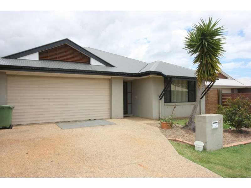 27 Parklane Road, Victoria Point QLD 4165