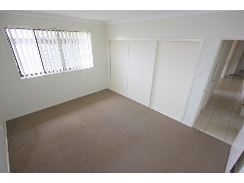 27 Parklane Road, Victoria Point QLD 4165