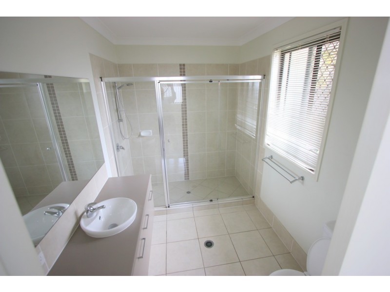 27 Parklane Road, Victoria Point QLD 4165