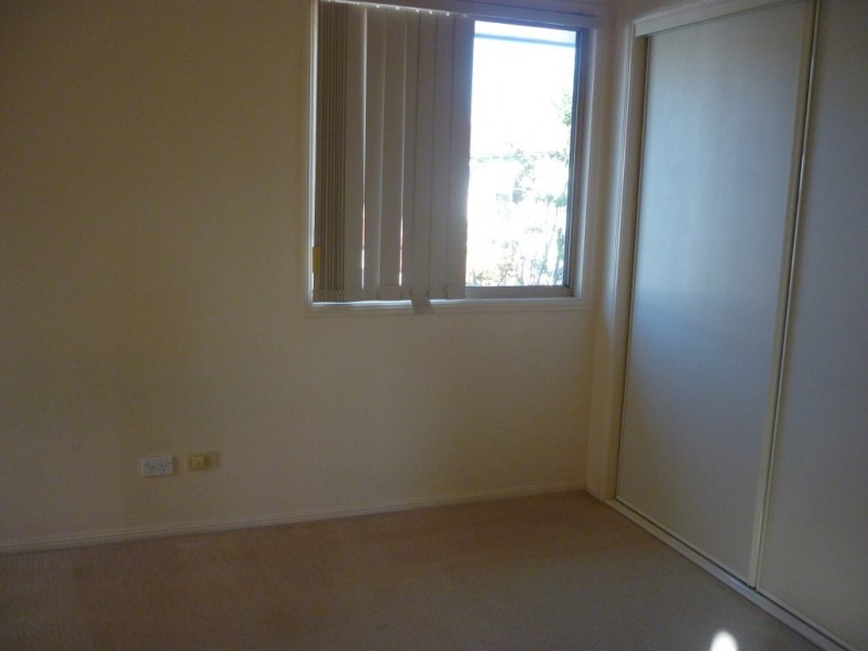 2/21 North Street, Cleveland QLD 4163