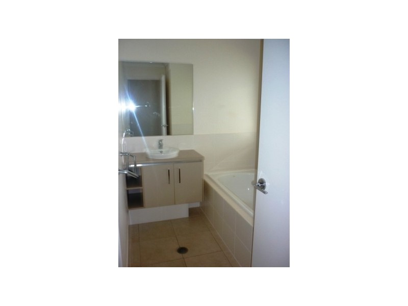 3 Parklane Road, Victoria Point QLD 4165