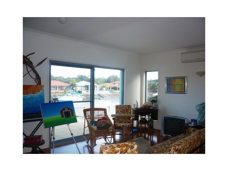 34 Cayman Crescent, Ormiston QLD 4160