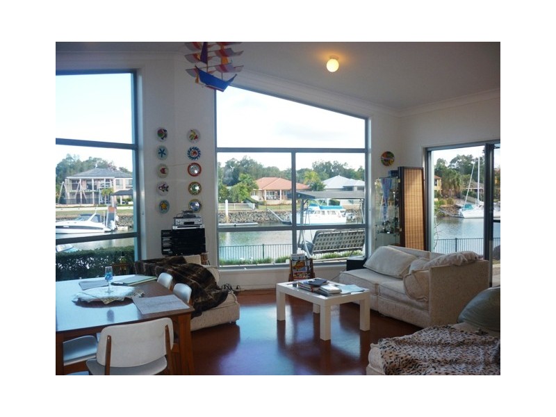 34 Cayman Crescent, Ormiston QLD 4160