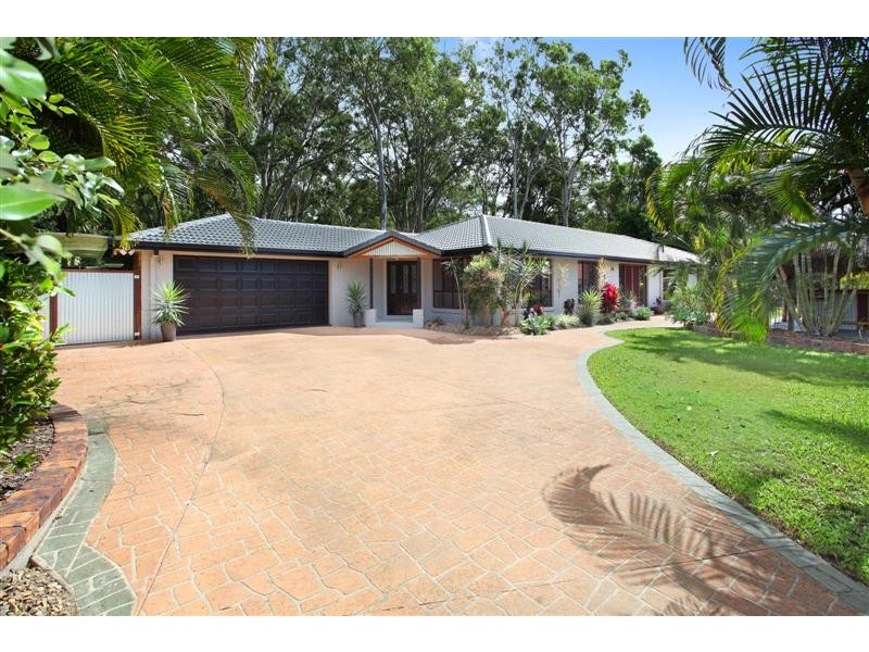 10 Darcelle Place, Ormiston QLD 4160