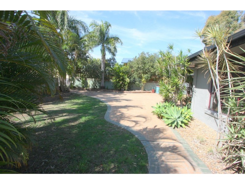 10 Darcelle Place, Ormiston QLD 4160