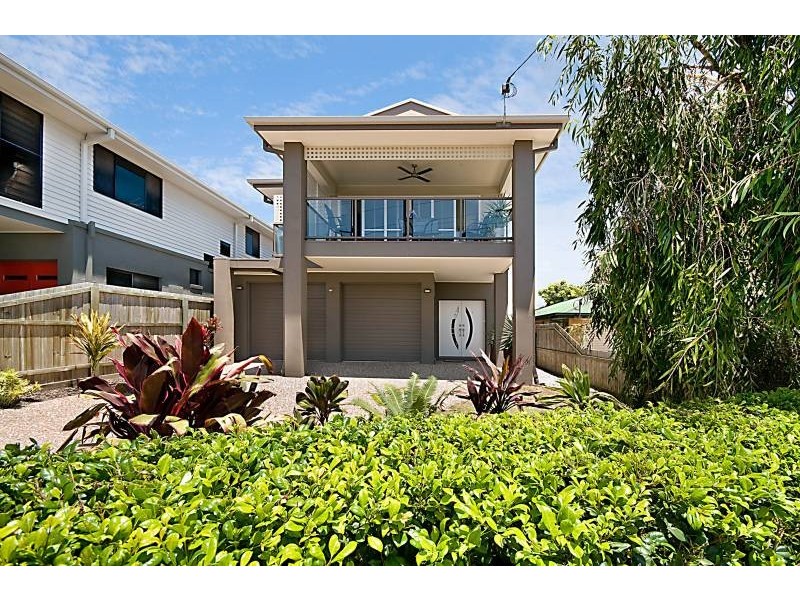 122 Stradbroke Avenue, Wynnum QLD 4178