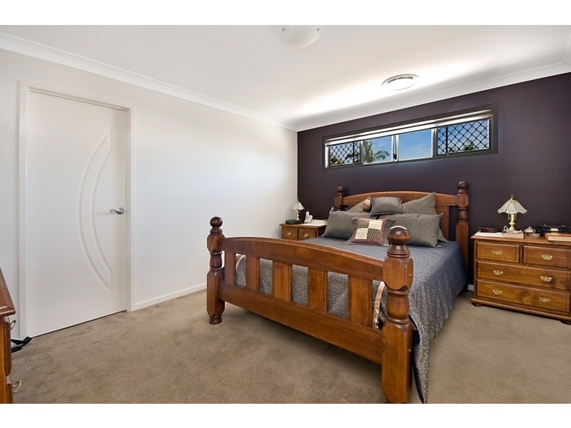 122 Stradbroke Avenue, Wynnum QLD 4178