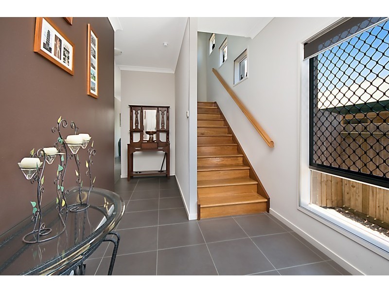 122 Stradbroke Avenue, Wynnum QLD 4178