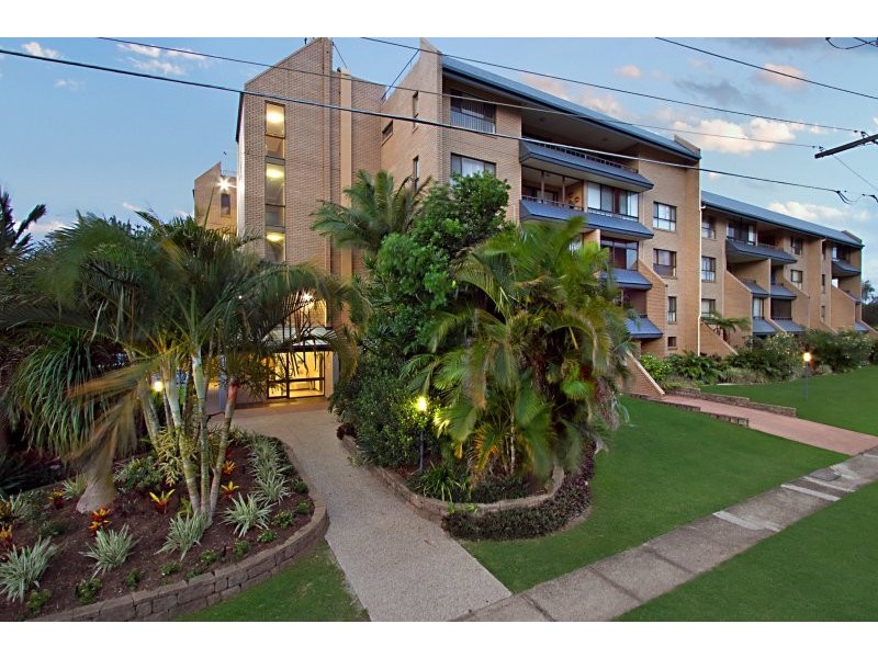 1a/11 Wharf Street, Cleveland QLD 4163
