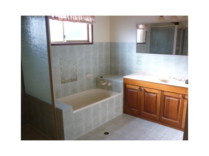 45 Moselle Drive, Thornlands QLD 4164
