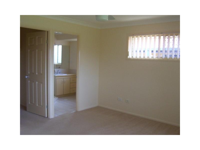 1 McNab Close, Wellington Point QLD 4160
