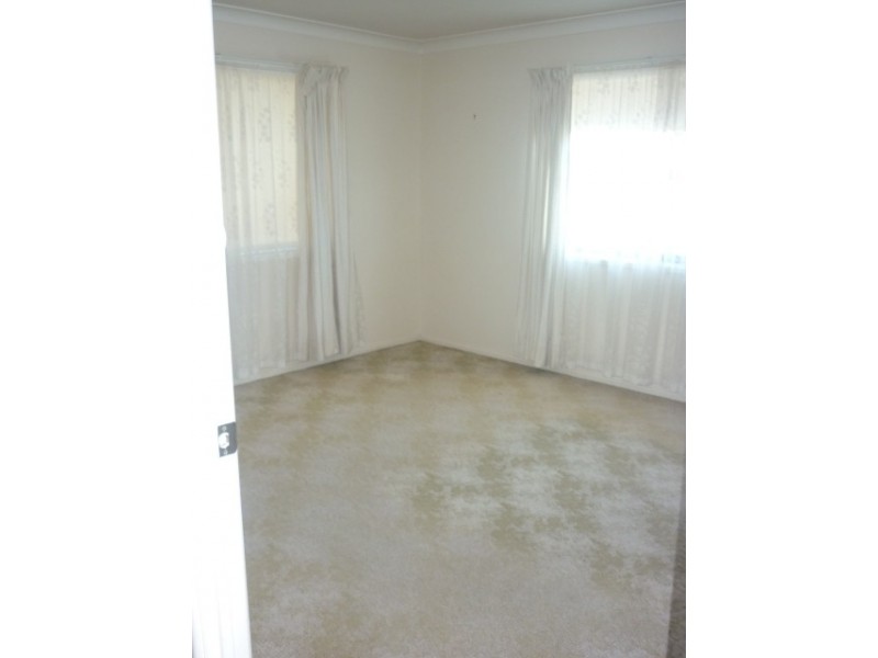 132 South Street, Cleveland QLD 4163