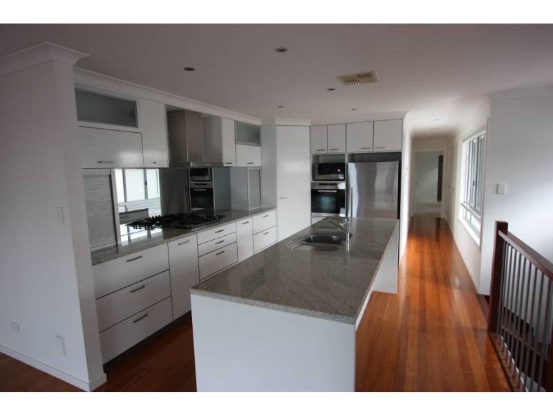 52 Wellesley Street, Wellington Point QLD 4160