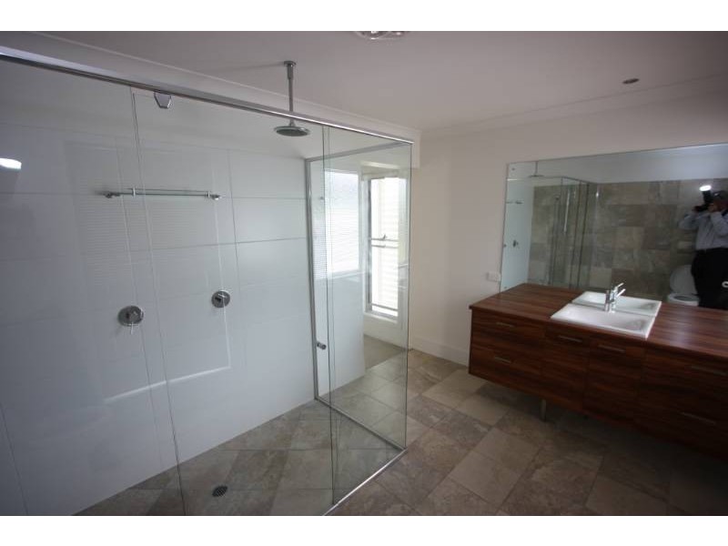 52 Wellesley Street, Wellington Point QLD 4160