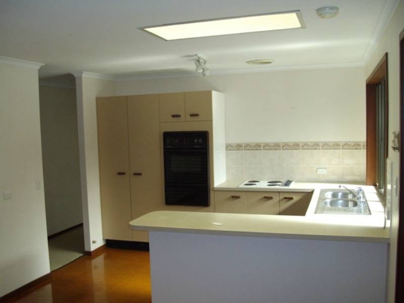 19 Strachan Road, Victoria Point QLD 4165