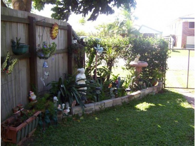 74 Thomas Street, Birkdale QLD 4159