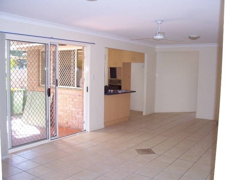 44 Barron Road, Birkdale QLD 4159