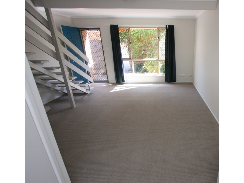 2/20 Mackay Court, Alexandra Hills QLD 4161